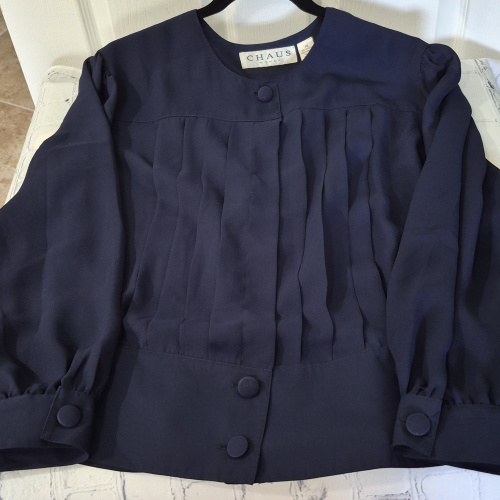 Chaus Dark Navy Pleated Front Button Blouse Size 16 - Picture 3 of 10